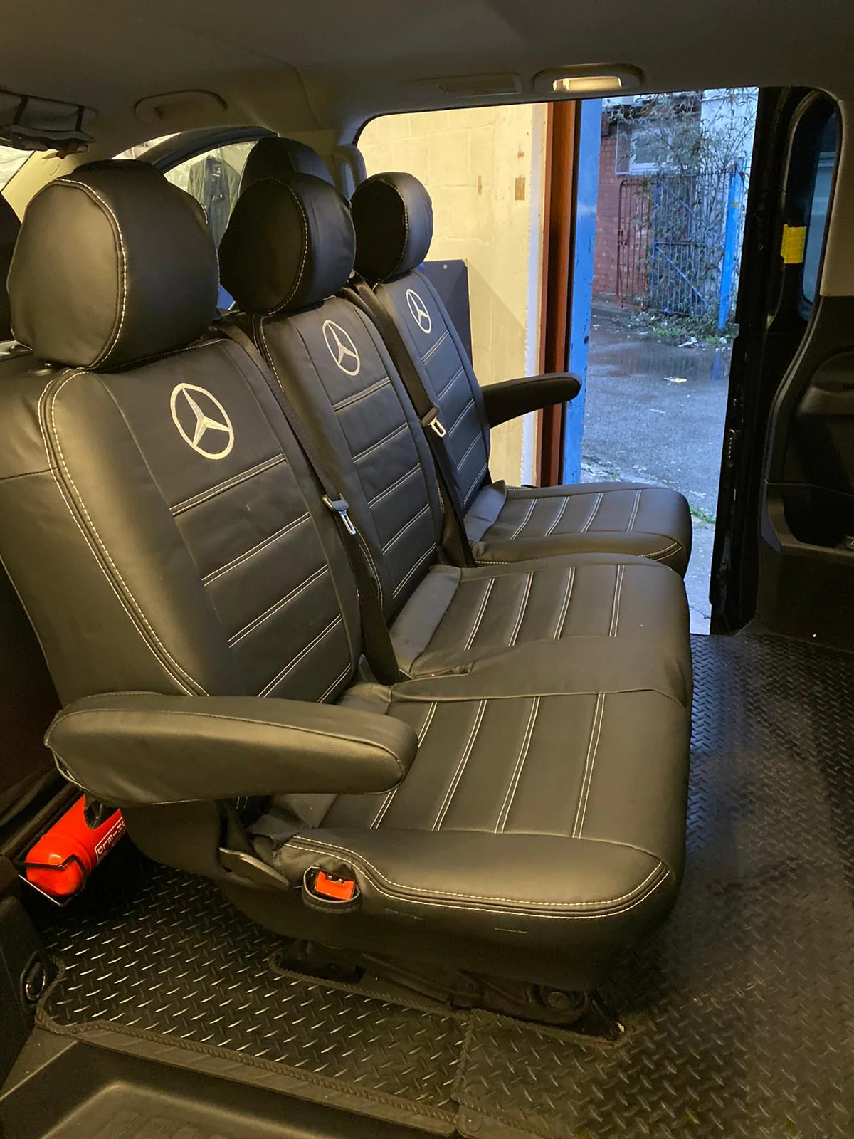 MERCEDES VITO 8 SEATER 2016-2024 - Image 3